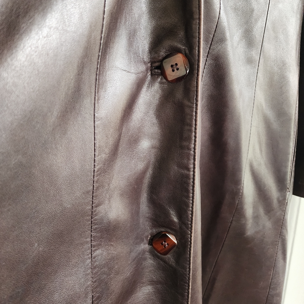Andre Vintage 80's Brown Leather Coat with Black Faux Fur Collar - Picture 4 of 11